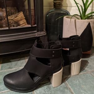 Sorel Margo booties